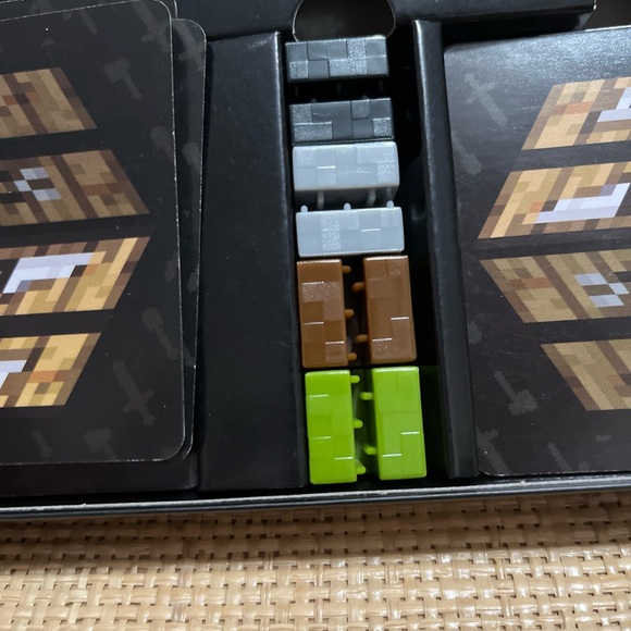 Minecraft Card Game - Picture 4 of 9